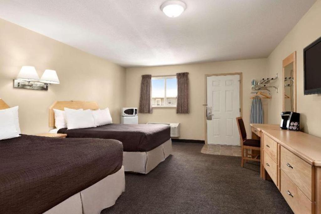 Thriftlodge Moose Jaw Zewnętrze zdjęcie
