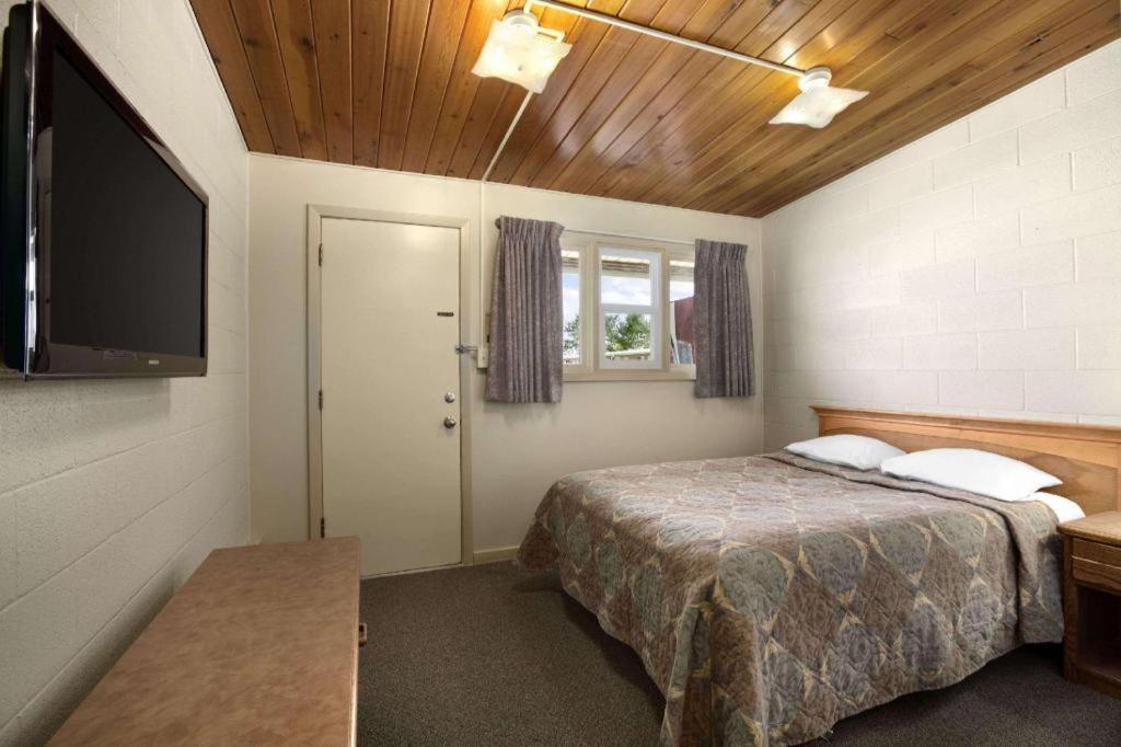 Thriftlodge Moose Jaw Zewnętrze zdjęcie