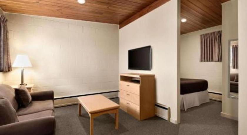 Thriftlodge Moose Jaw Zewnętrze zdjęcie
