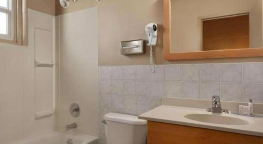 Thriftlodge Moose Jaw Zewnętrze zdjęcie
